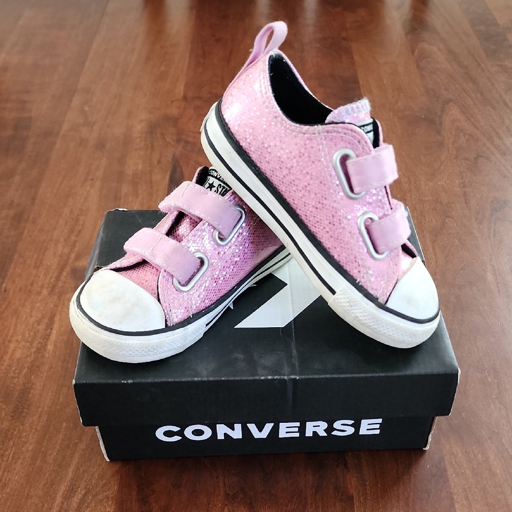 Converse Kids Pink Glitter Velcro Low-Top Sneakers Size 7